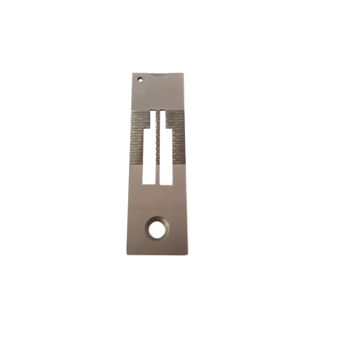 412039-012 SINGER 212A141 THROAT PLATE 3/16 (4.8 mm)