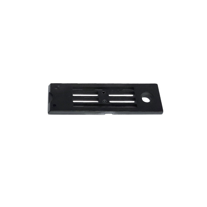 S07689-001 BROTHER T-8420A THROAT PLATE 1/4