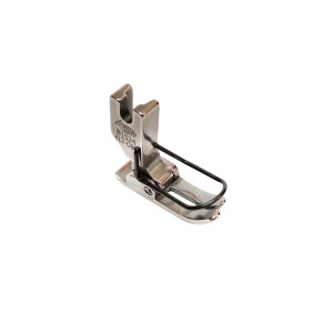 B-1524-412-0B0 JUKI HINGED STANDARD PRESSER FOOT (5.5+5.5 MM)