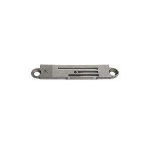 S10573-001 BROTHER B772 THROAT PLATE 6.4